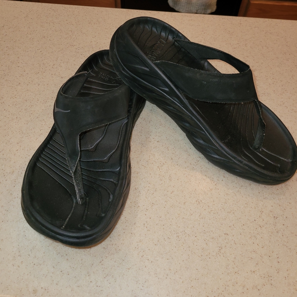 Hoka one on one